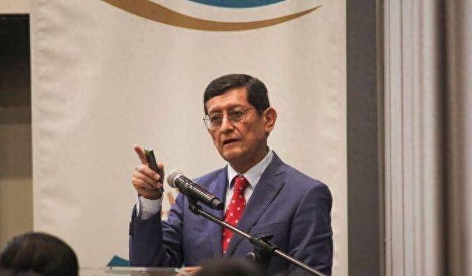 等不及拜登下台,中方专机突然离京,带领400多人,直抵美大后方