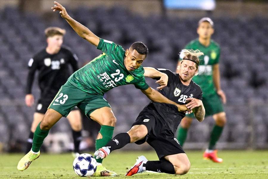 亚冠惨败后又收到转会禁令，内外交困的北京国安会如何调整？