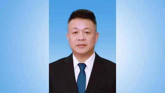 江西南昌市新建区区长王成久转任市政府秘书长