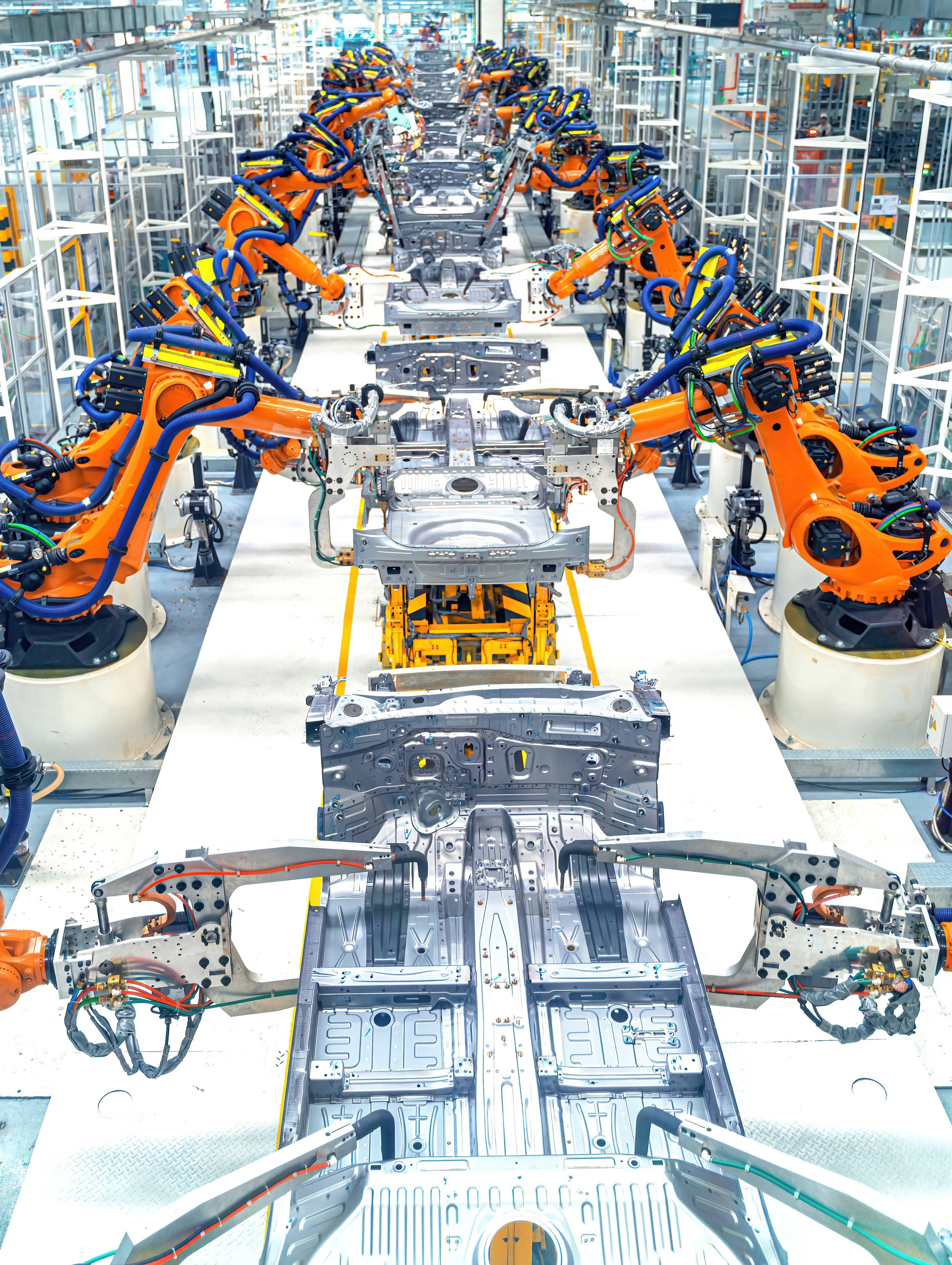 时政新闻眼丨未来五年怎么干?党的二十届四中全会擘画发展蓝图